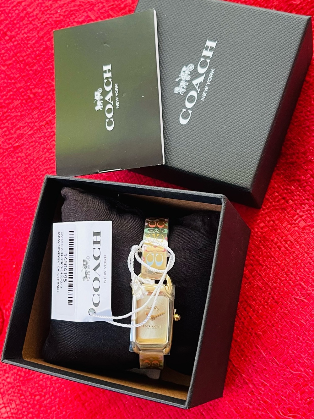 Coach Authentic watch bracelet new with tags gold - Picture 8 of 13
